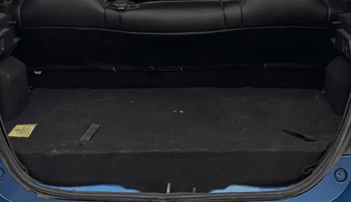 2024 Tata Tiago  XZA Plus CNG, CNG, Automatic, 33,815 km, Boot Inside