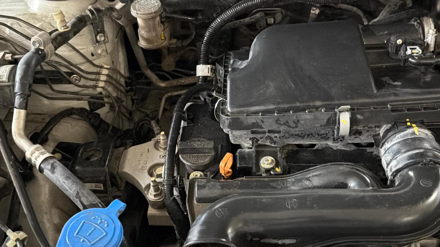 2023 Maruti BREZZA VXI S-CNG, CNG, Manual, 57,237 km, Engine View - Right