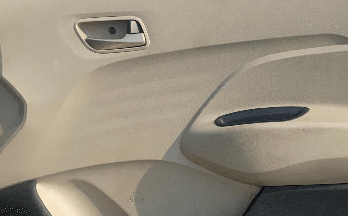 2020 Hyundai NEW SANTRO ASTA MT, Petrol, Manual, 76,037 km, Driver Side Door Panels Control