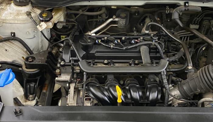 2023 Hyundai VENUE S(O) 1.2, Petrol, Manual, 19,732 km, Engine View - Right