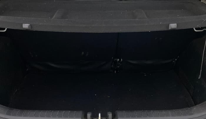 2023 Hyundai VENUE S(O) 1.2, Petrol, Manual, 19,732 km, Boot Inside
