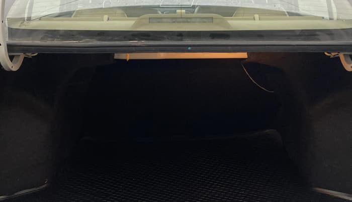 2016 Maruti Ciaz ZDI SHVS, Diesel, Manual, 1,23,397 km, Boot Inside