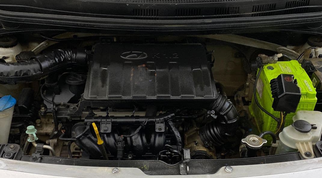 2017 Hyundai Xcent S 1.2, Petrol, Manual, 47,335 km, Engine View