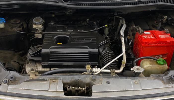 2017 Maruti Wagon R 1.0 VXI, Petrol, Manual, 30,199 km, Engine View