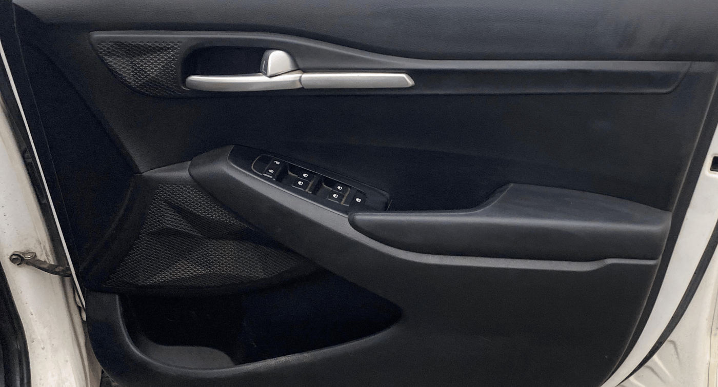2020 KIA SELTOS HTE 1.5 DIESEL, Diesel, Manual, 93,743 km, Driver Side Door Panels Control