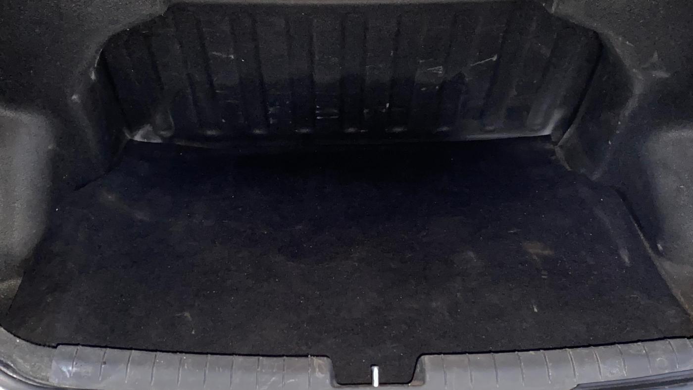 2014 Hyundai Xcent S (O) 1.2, Petrol, Manual, 79,559 km, Boot Inside
