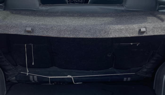 2018 Renault Kwid RXT 1.0 AMT, Petrol, Automatic, 52,646 km, Boot Inside