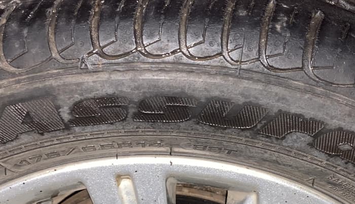 2018 Tata Tiago XZA PETROL, Petrol, Automatic, 27,986 km, Right Front Tyre Tread