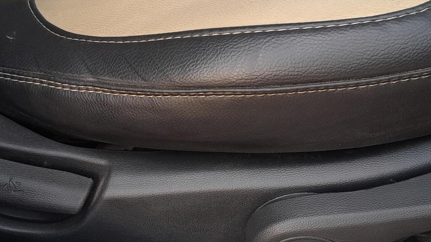 2014 Hyundai Xcent SX AT 1.2 (O), Petrol, Automatic, 78,893 km, Driver Side Adjustment Panel