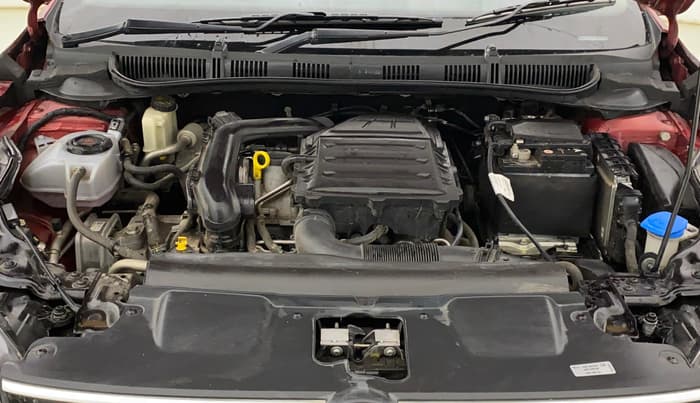 2022 Volkswagen VIRTUS COMFORTLINE TSI 1.0 MT, Petrol, Manual, 25,625 km, Engine View