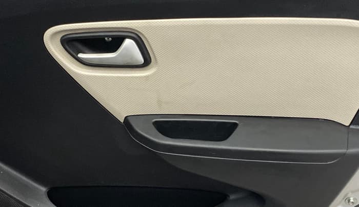 2022 Maruti Alto VXI, Petrol, Manual, 29,665 km, Driver Side Door Panels Control