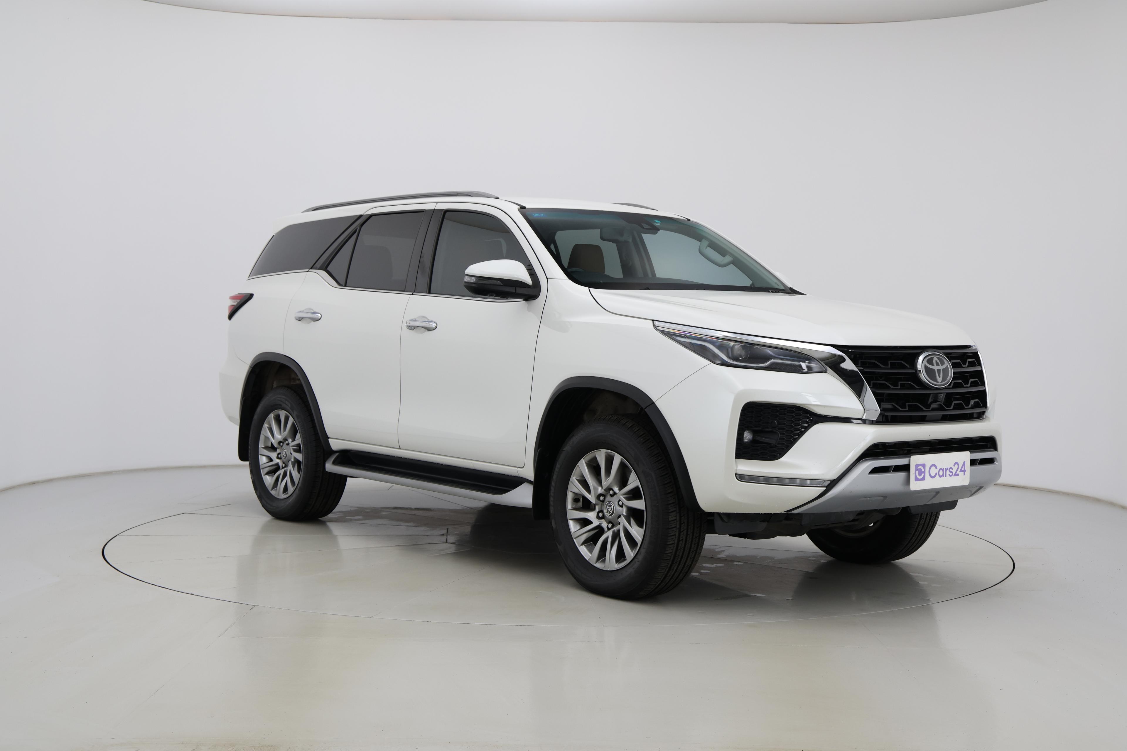 Toyota Fortuner image