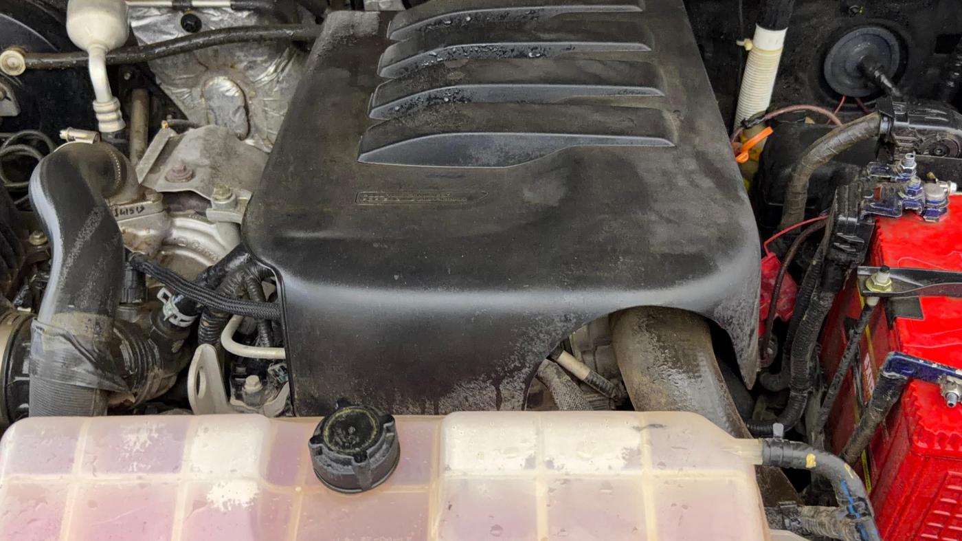 2022 Mahindra Thar LX PETROL HT 4WD AT, Petrol, Automatic, 36,737 km, Engine View - Left
