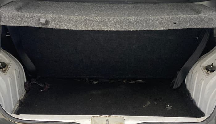 2017 Renault Kwid RXT 1.0 AMT (O), Petrol, Automatic, 73,448 km, Boot Inside