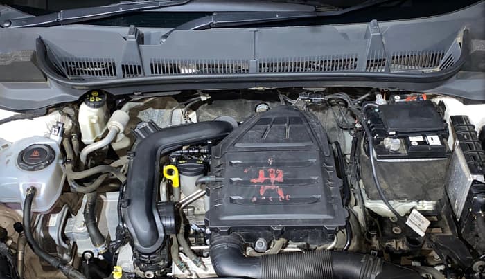 2021 Skoda KUSHAQ STYLE 1.0L TSI AT, Petrol, Automatic, 26,533 km, Engine View