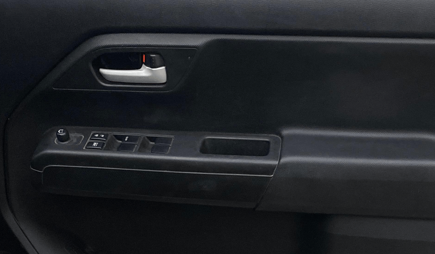 2022 Maruti New Wagon-R ZXI 1.2, Petrol, Manual, 63,278 km, Driver Side Door Panels Control