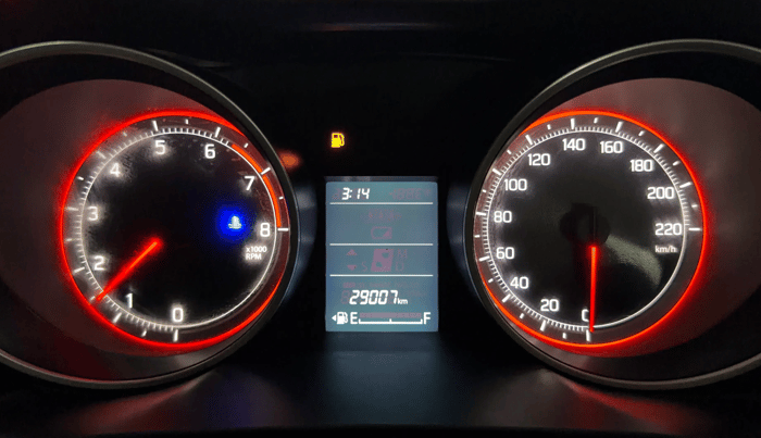 2021 Maruti Swift VXI, Petrol, Manual, 28,983 km, Odometer Image