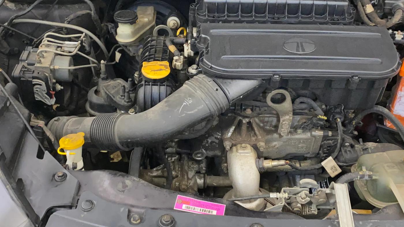 2022 Tata Tiago XZ PLUS CNG, CNG, Manual, 85,548 km, Engine View - Right
