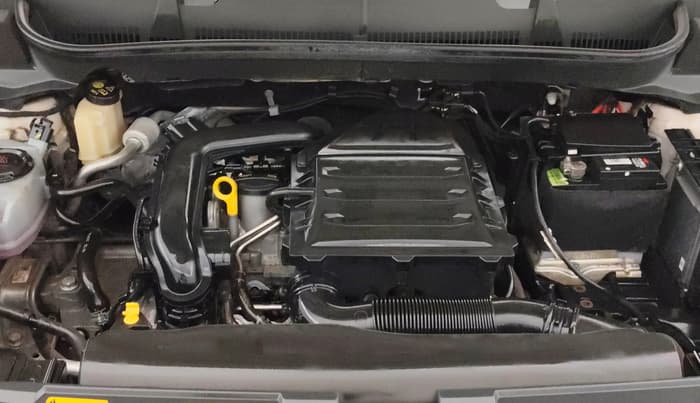 2022 Skoda KUSHAQ AMBITION 1.0L TSI AT, Petrol, Automatic, 514 km, Engine View