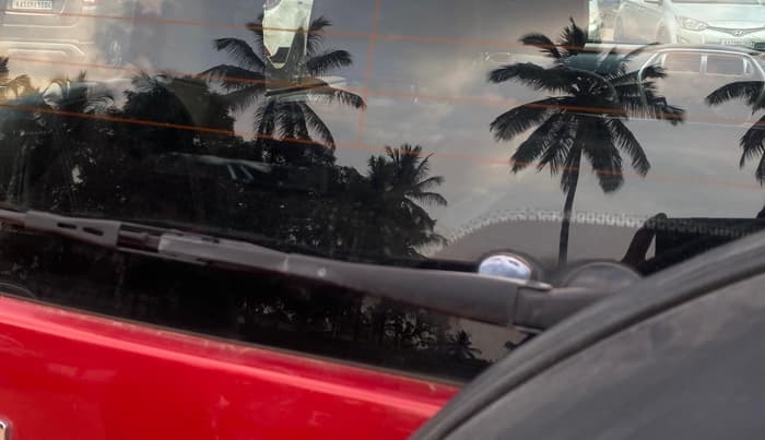 2016 Mahindra TUV300 T8, Diesel, Manual, 84,299 km, Rear Wiper