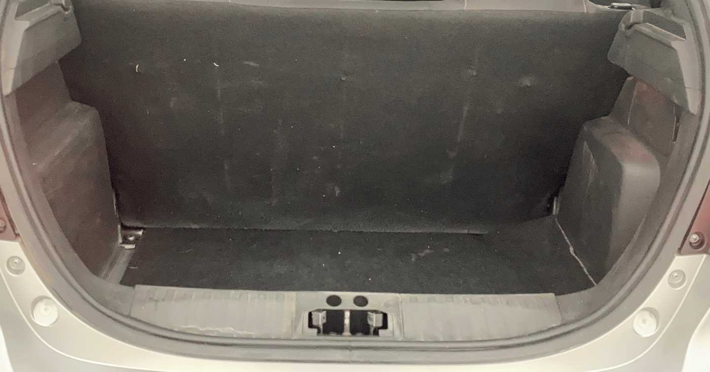 2016 Ford New Figo TREND 1.2 PETROL, Petrol, Manual, 1,13,126 km, Boot Inside