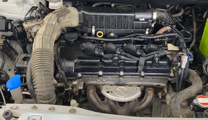 2022 Maruti Ciaz ZETA 1.5 SHVS MT PETROL, Petrol, Manual, 68,136 km, Engine View - Right