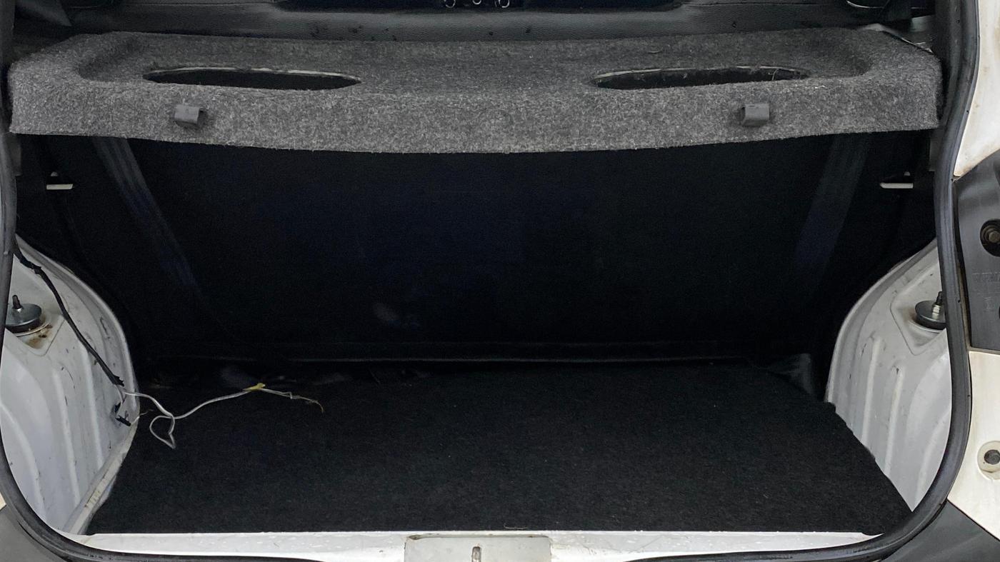 2018 Renault Kwid 1.0 MARVEL CAPTAIN AMERICA EDITION AMT, Petrol, Automatic, 21,712 km, Boot Inside