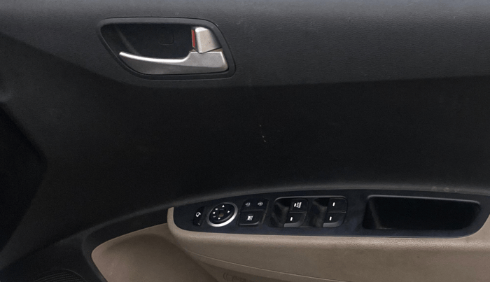 2014 Hyundai Grand i10 ASTA 1.2 KAPPA VTVT, Petrol, Manual, 41,009 km, Driver Side Door Panels Control