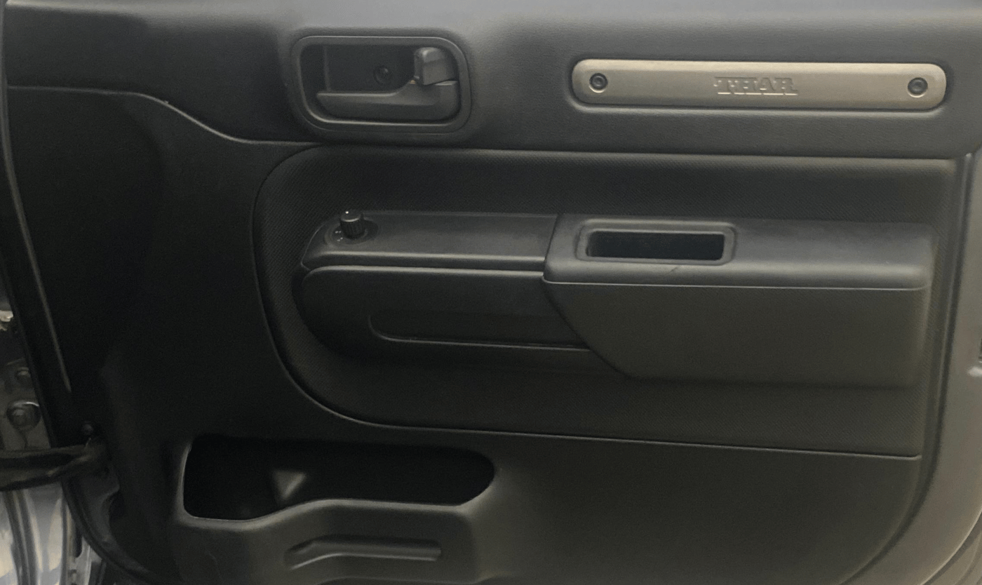 2024 Mahindra Thar LX D HT 2WD MT, Diesel, Manual, 36,579 km, Driver Side Door Panels Control
