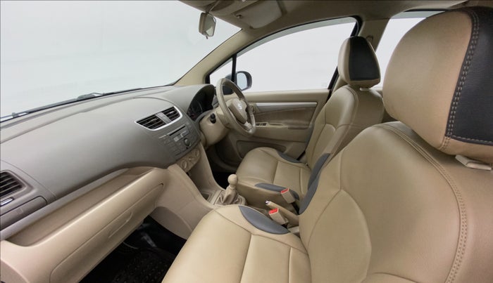 2012 Maruti Ertiga VDI, Diesel, Manual, 1,46,414 km, Right Side Front Door Cabin
