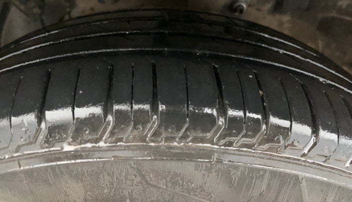 2017 Ford Ecosport AMBIENTE 1.5L PETROL, Petrol, Manual, 91,942 km, Left Front Tyre Tread