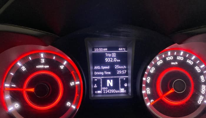 2020 Mahindra XUV300 W8 (O) 1.5 DIESEL, Diesel, Manual, 1,14,378 km, Odometer Image