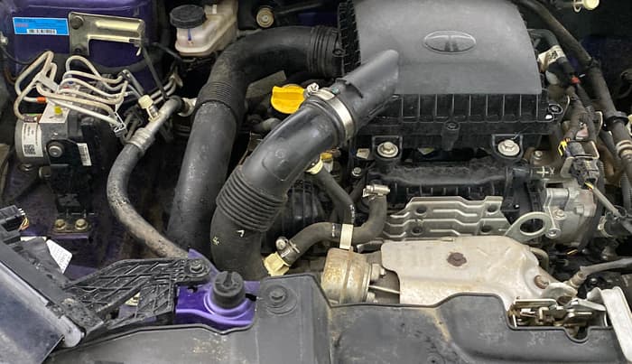 2024 Tata NEXON Fearless Plus Purple DCA Dual Tone 1.2 Petrol, Petrol, Automatic, 18,790 km, Engine View - Right
