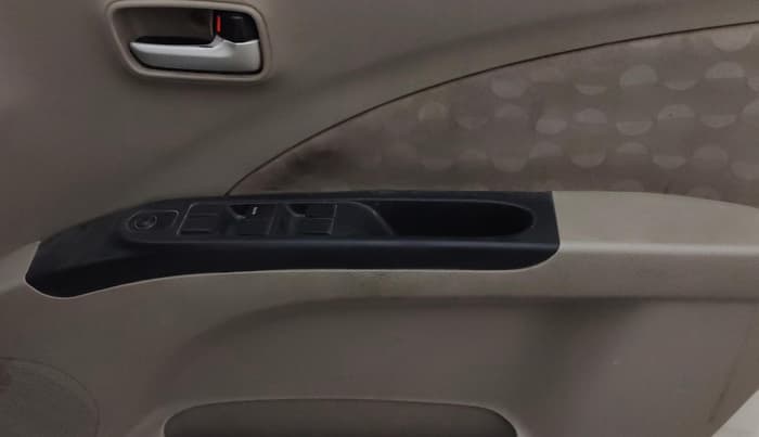 2016 Maruti Celerio ZDI (O), Diesel, Manual, 81,980 km, Driver Side Door Panels Control