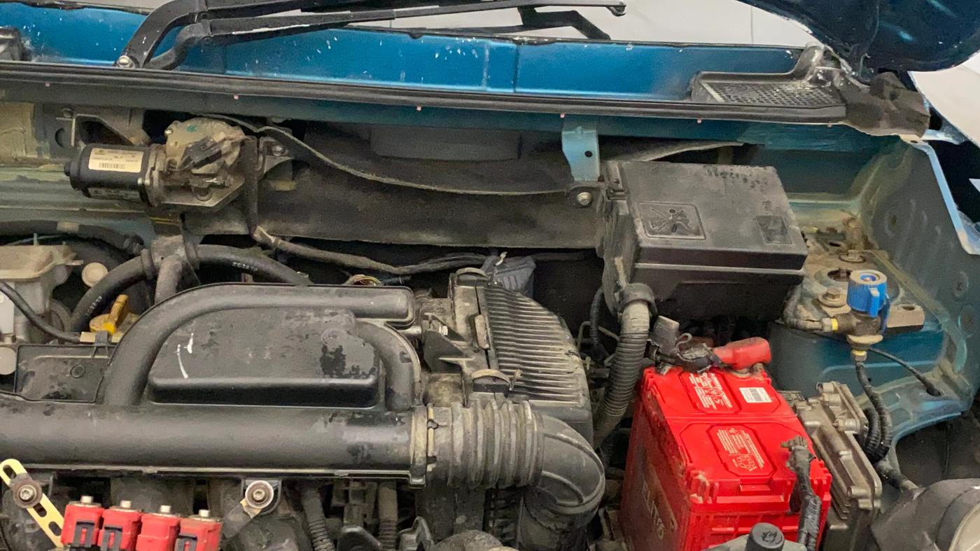 2019 Renault Kwid CLIMBER 1.0 AMT (O), CNG, Automatic, 55,495 km, Engine View - Left