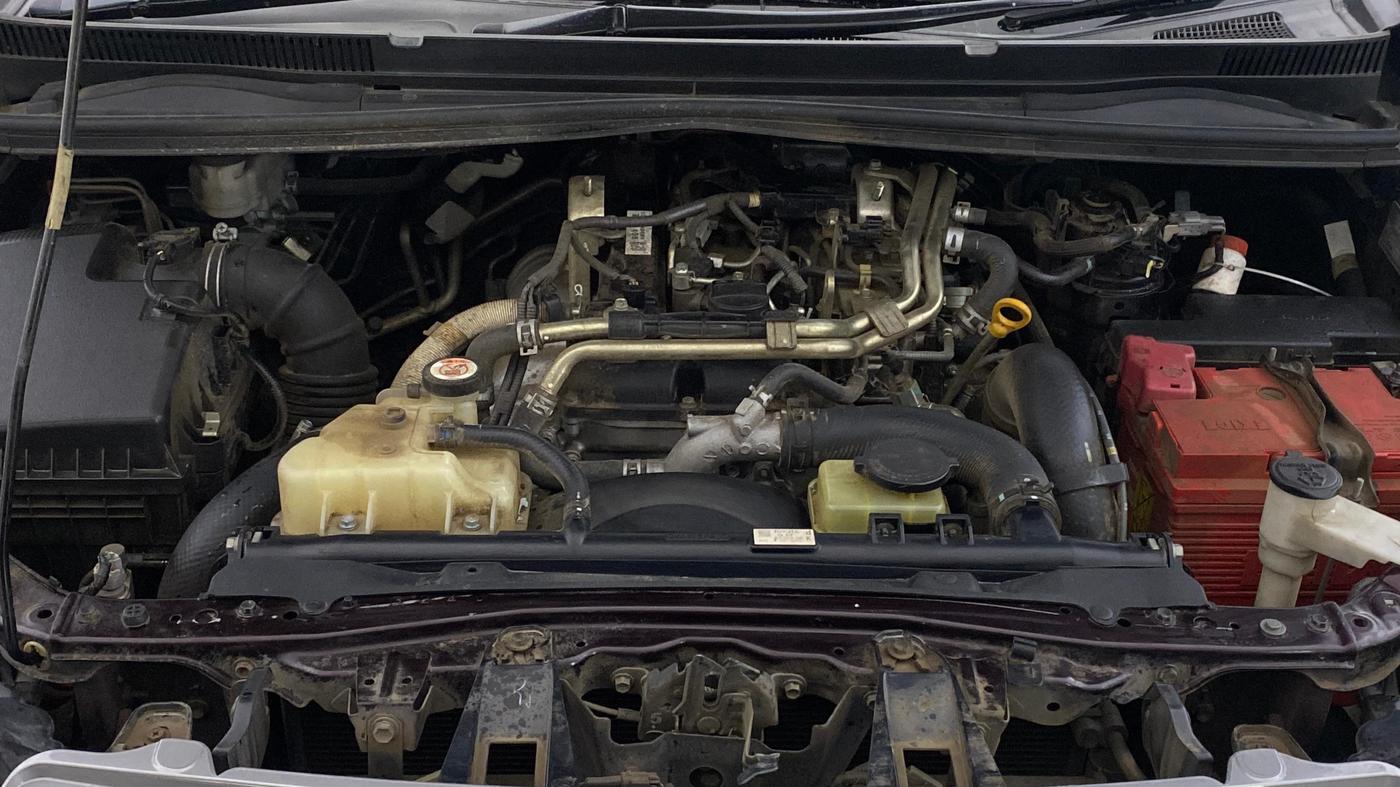 2019 Toyota Innova Crysta 2.4 VX 8 STR, Diesel, Manual, 80,404 km, Engine View