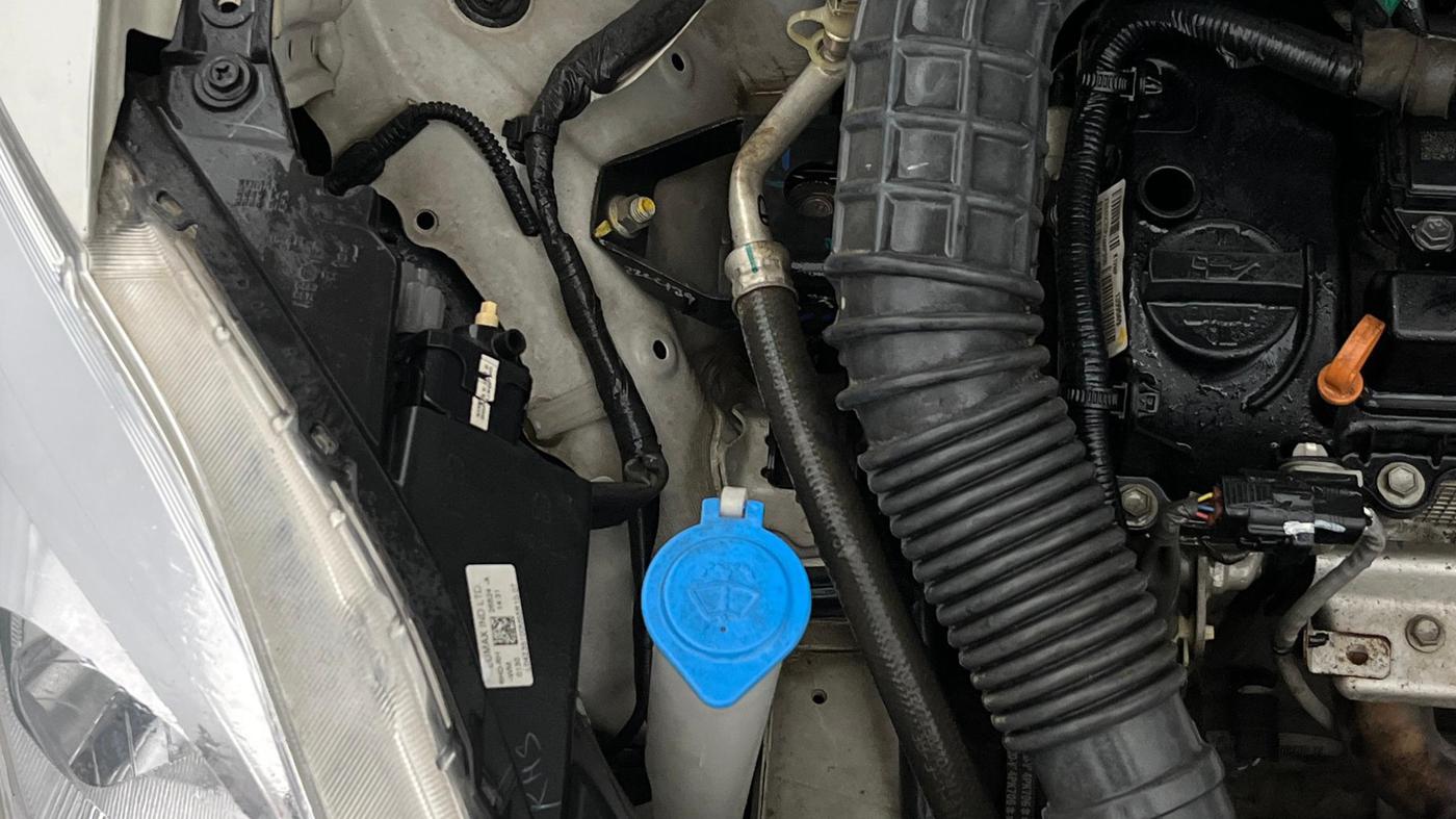 2023 Maruti Swift LXI, Petrol, Manual, 21,333 km, Engine View - Right