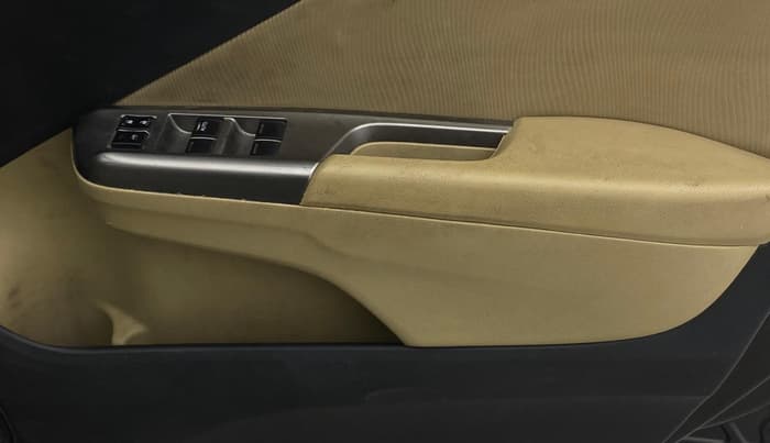 2016 Honda City 1.5L I-VTEC V MT, Petrol, Manual, 86,944 km, Driver Side Door Panels Control
