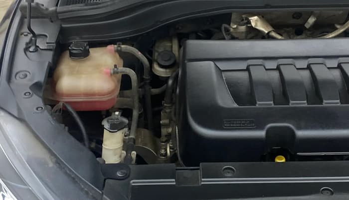 2022 Mahindra XUV700 AX 5 D MT 5 STR, Diesel, Manual, 61,792 km, Engine View - Right