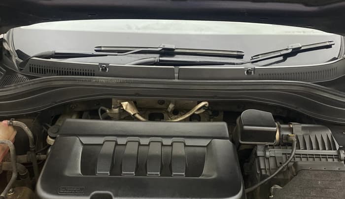 2022 Mahindra XUV700 AX 5 D MT 5 STR, Diesel, Manual, 61,792 km, Engine View