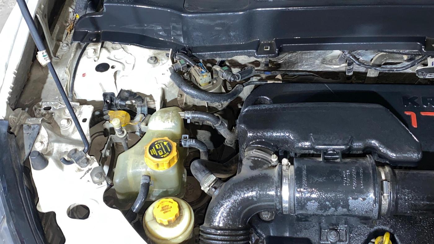 2021 Tata Harrier XZA PLUS 2.0L, Diesel, Automatic, 80,367 km, Engine View - Right