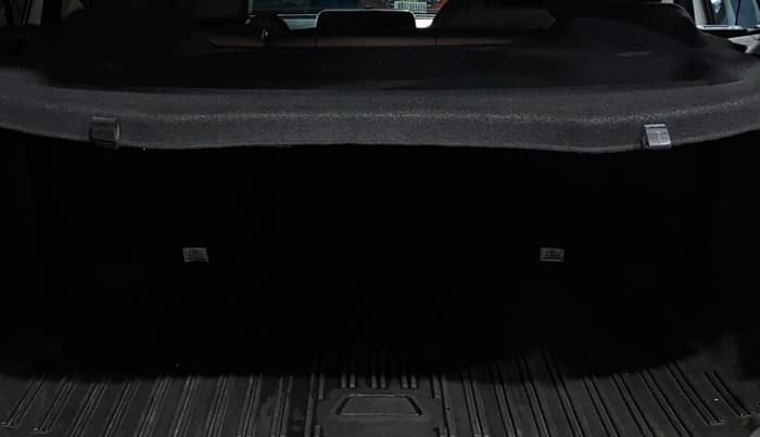 2021 Tata Harrier XZA PLUS 2.0L, Diesel, Automatic, 80,258 km, Boot Inside