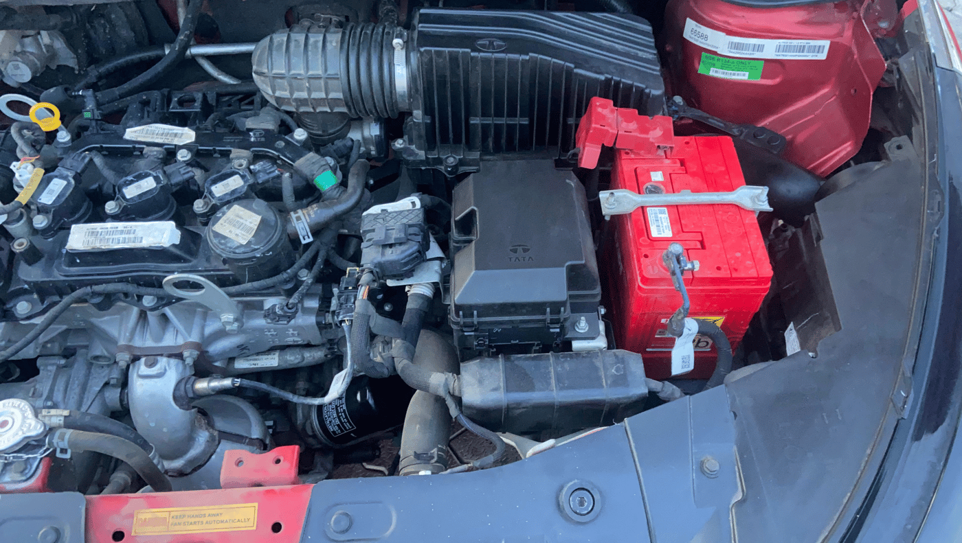 2021 Tata ALTROZ XM PLUS PETROL, Petrol, Manual, 62,646 km, Engine View - Left