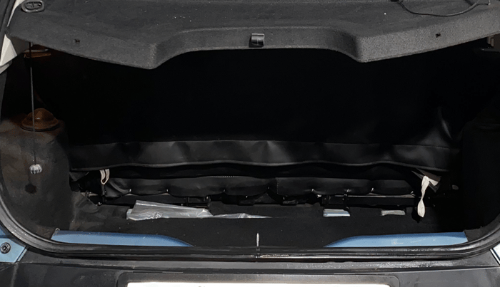 2021 Tata PUNCH ACCOMPLISHED MT, Petrol, Manual, 23,047 km, Boot Inside