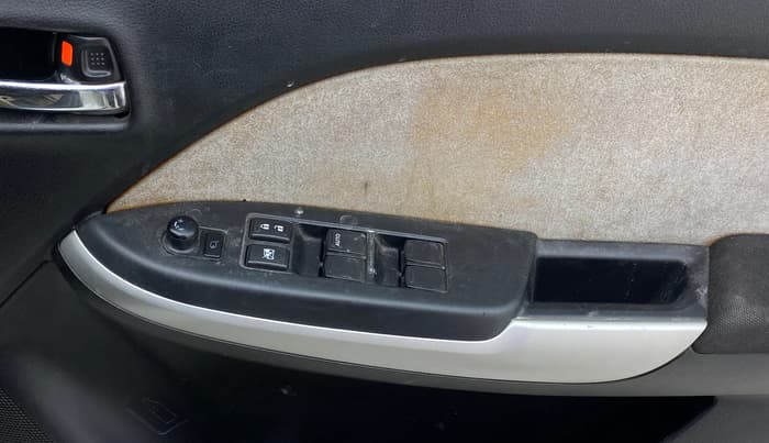 2017 Maruti Baleno ALPHA PETROL 1.2, Petrol, Manual, 40,372 km, Driver Side Door Panels Control