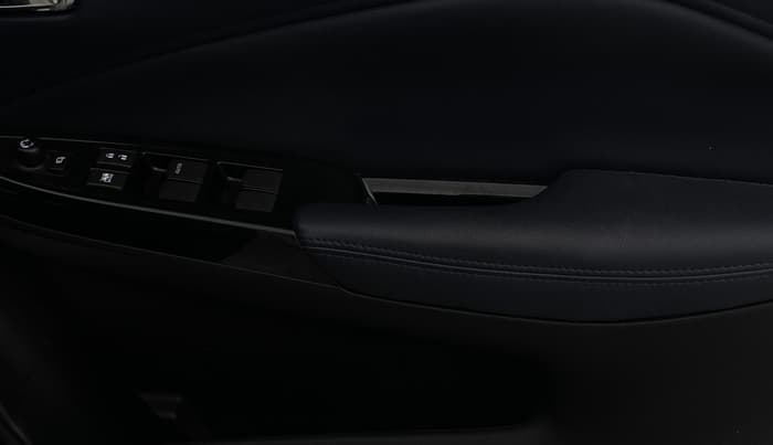 2023 Maruti Baleno ZETA 1.2 AGS, Petrol, Automatic, 15,394 km, Driver Side Door Panels Control