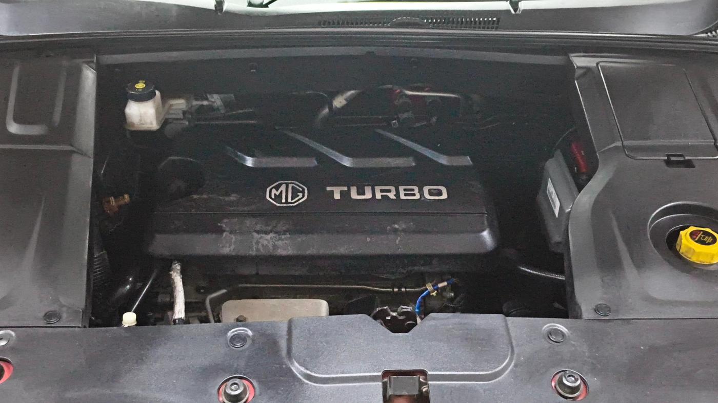 2021 MG HECTOR PLUS SHARP 1.5 PETROL TURBO CVT 6-STR, Petrol, Automatic, 68,381 km, Engine View