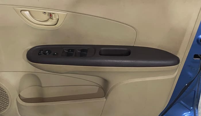 2013 Honda Amaze 1.2L I-VTEC S, Petrol, Manual, 20,087 km, Driver Side Door Panels Control