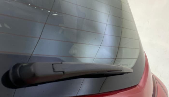 2019 Mahindra XUV300 W8(O) 1.5 DIESEL DUAL TONE, Diesel, Manual, 47,260 km, Rear Wiper