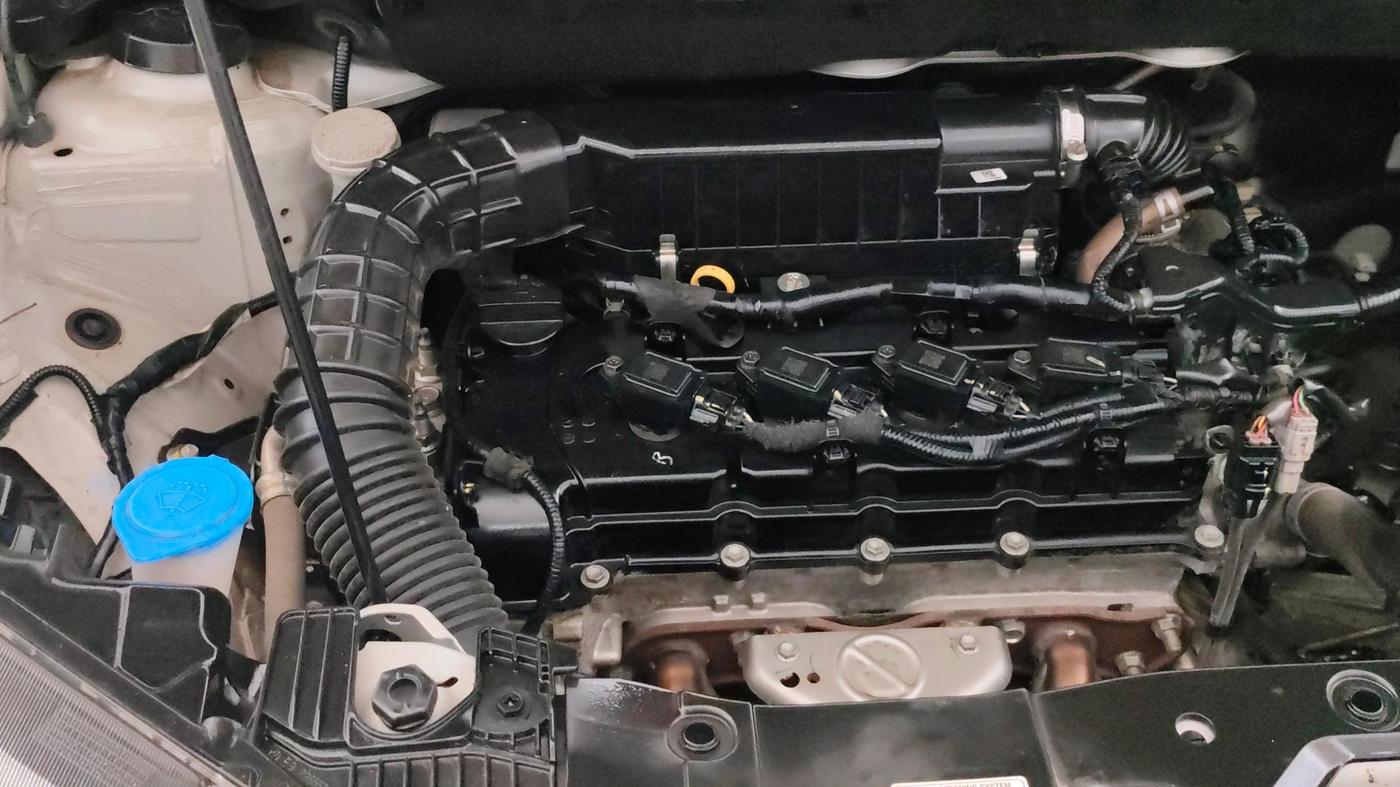 2021 Maruti XL6 ZETA MT, Petrol, Manual, 1,50,160 km, Engine View - Right